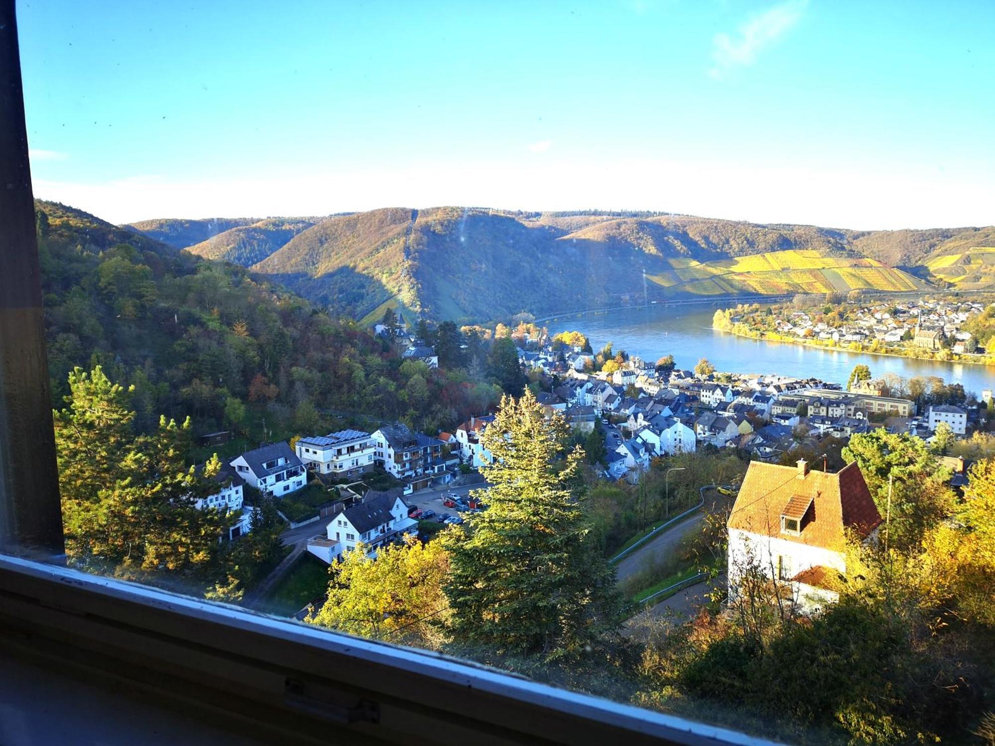 Little Rhineview Chateau Ug ボッパルト エクステリア 写真