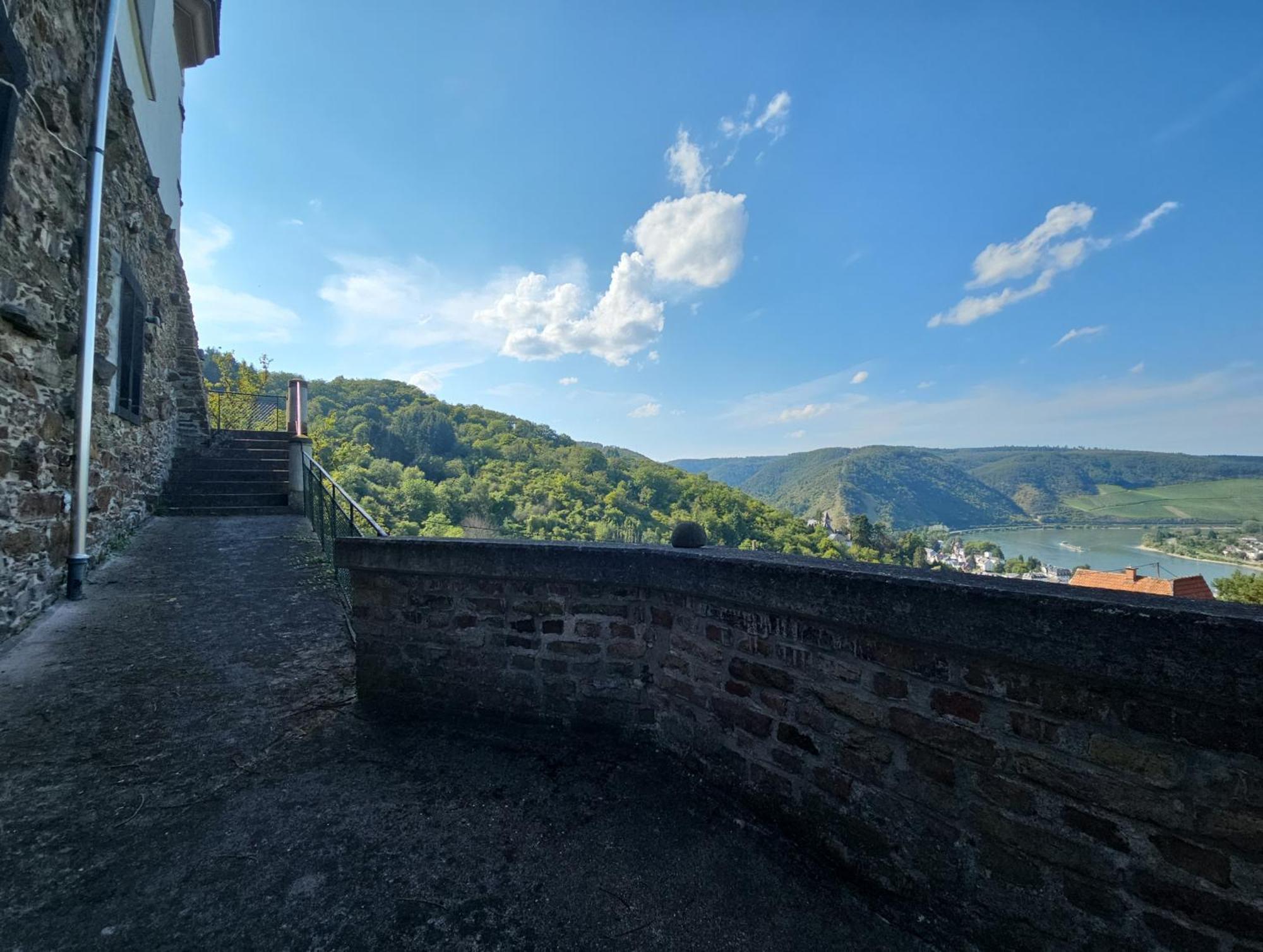 Little Rhineview Chateau Ug ボッパルト エクステリア 写真